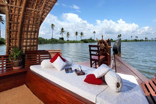 Alleppey Sightseeing Tour