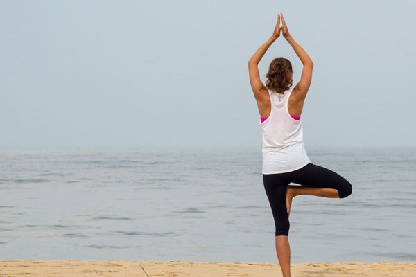 Marari Beach – Cycling & Sunset Yoga