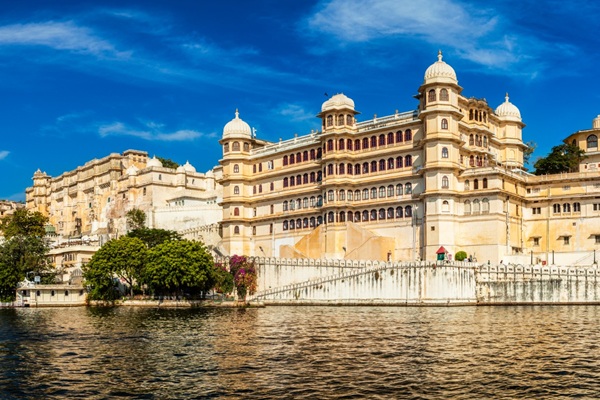 Udaipur Sightseeing – Romance by the Lakes