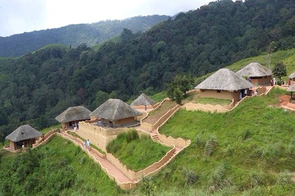 Wayanad – Trekking & Tribal Village Visit