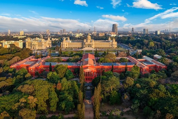 Welcome to Bangalore – Garden City Meets Silicon Valley